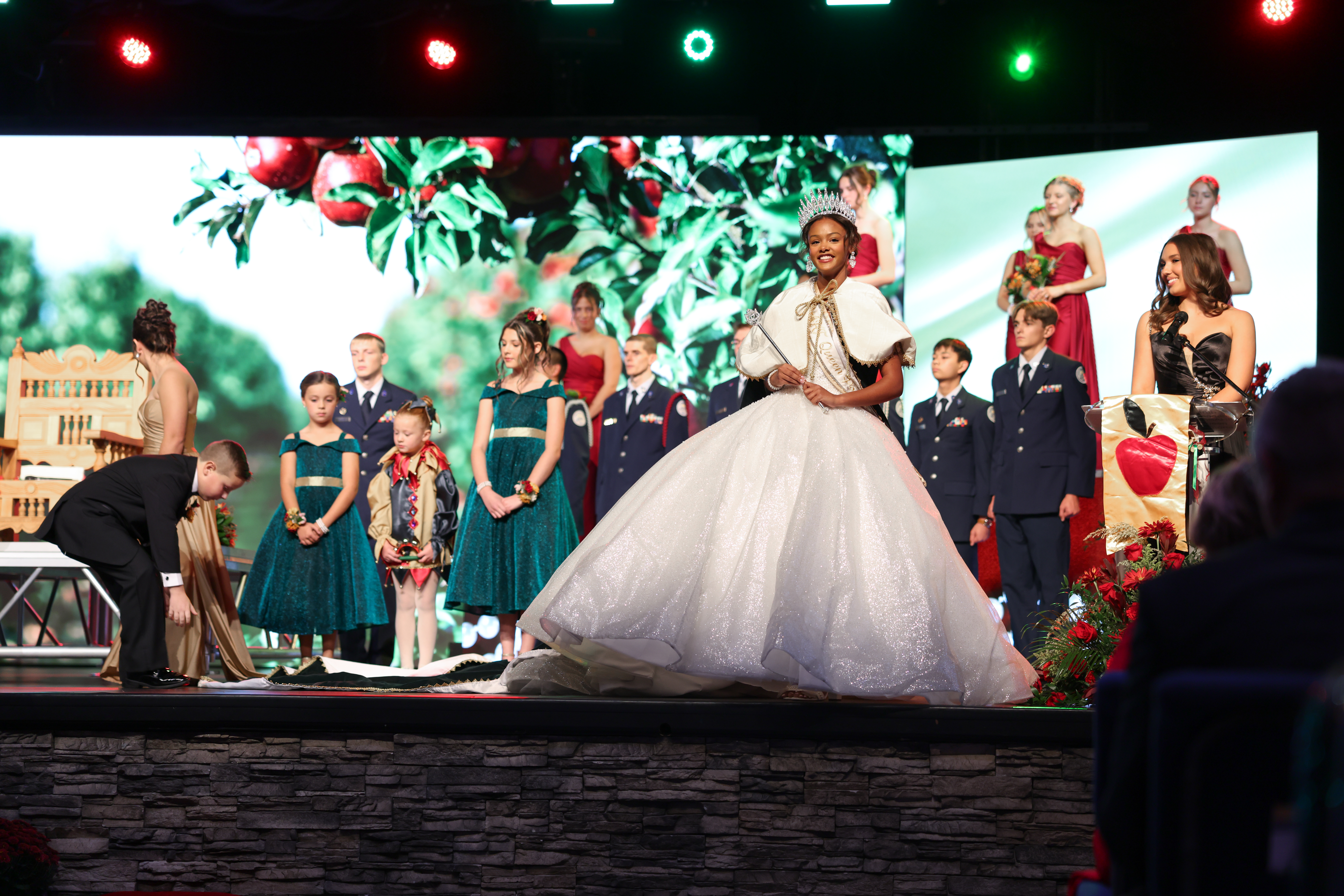 Coronation of Queen Pomona